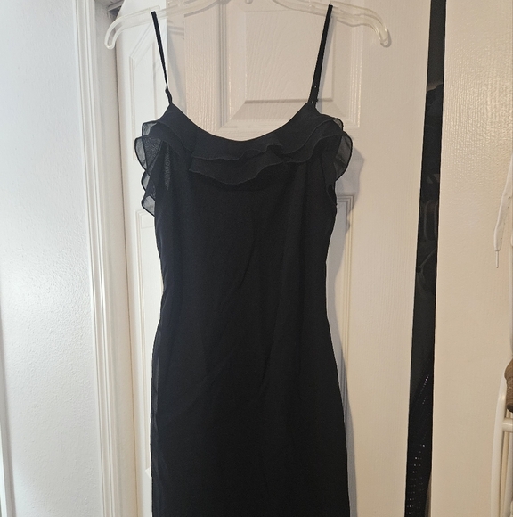Lily Dresses & Skirts - Brand New Elegant Black Dress